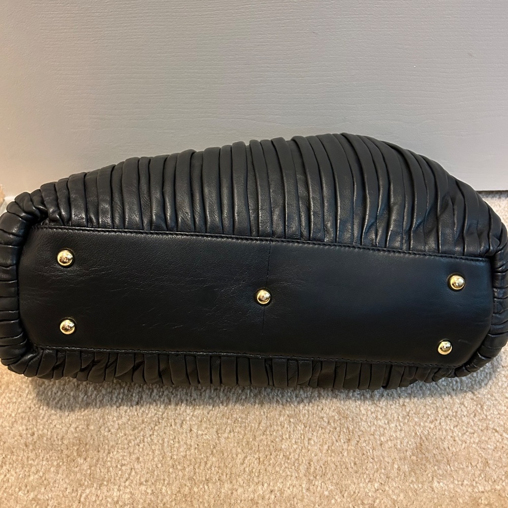 Leather handbag - Picture 2 of 6